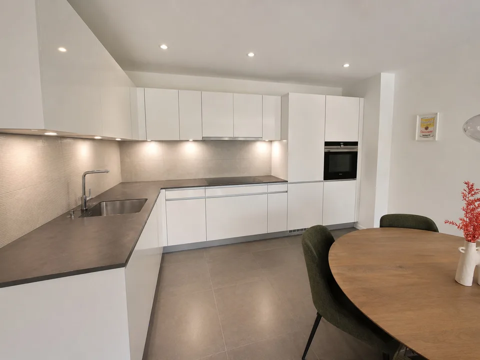 3.5 rooms new with 150 meters from the lake and large private garden – photo 5 of 9