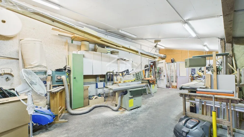 Arbeit und Wohnen vereint – Foto 2 von 13