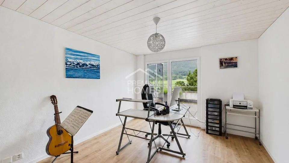 Ihr Rückzugsort mit Panorama und grosser Terrasse in Malleray – Foto 11 von 13