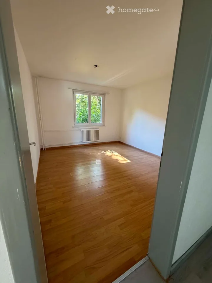 3-Zimmerwohnung, 1. Stock, mit Balkon, in Herzogenbuchsee – Foto 2 von 5