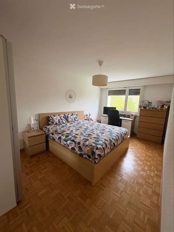 Wohnung mit 4.5 Zimmern ab 1. Dezember verfügbar – Foto 5 von 5