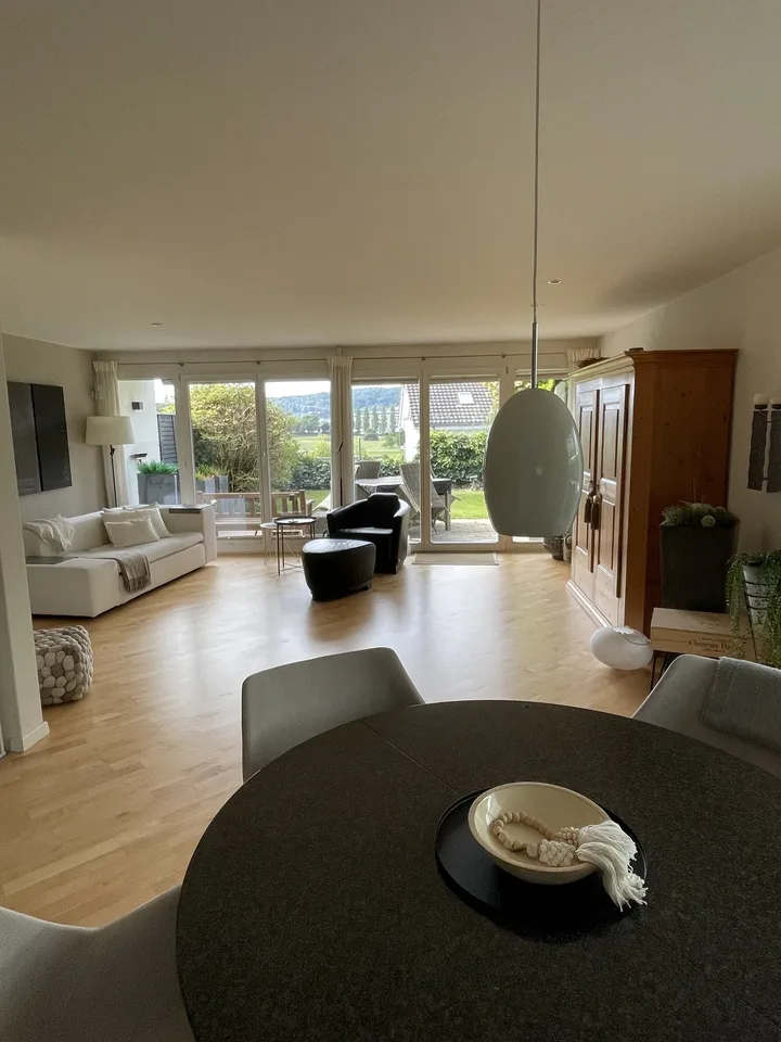 3½ ZIMMER-HAUS IN WATT (ZH), MÖBLIERT, TEMPORÄR – photo 2 of 10