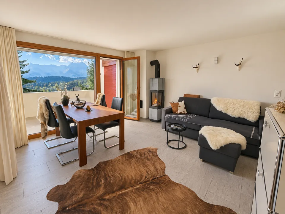 Charming 2.5-room maisonette apartment with mountain panorama in Flims-Dorf – photo 6 of 13