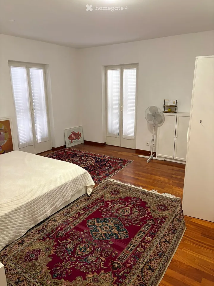 Geräumige und helle 2-Zimmer-Wohnung im Zentrum von Chiasso – Foto 3 von 5