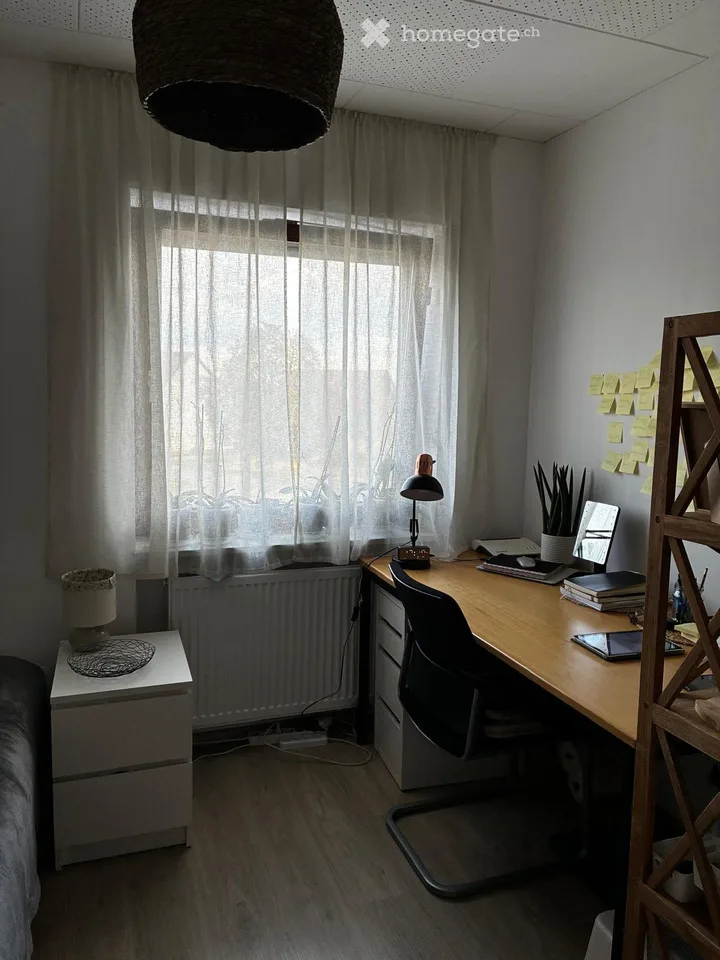 WG - Zimmer günstig, auf Zeit!***Möglich – Foto 4 von 4
