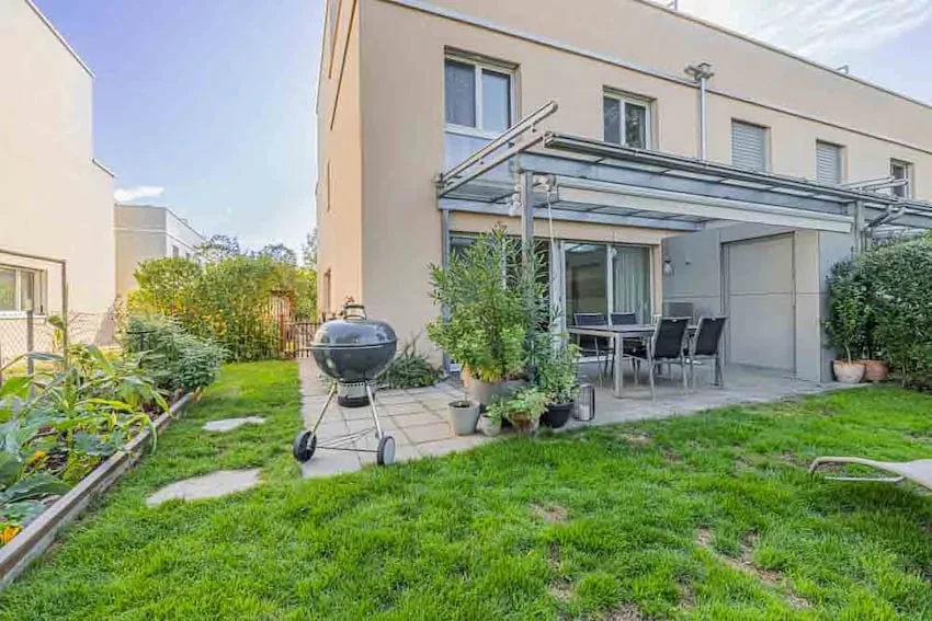 Modern 5.5-room semi-detached house in Möhlin – Minergie certified and family-friendly – photo 2 of 30