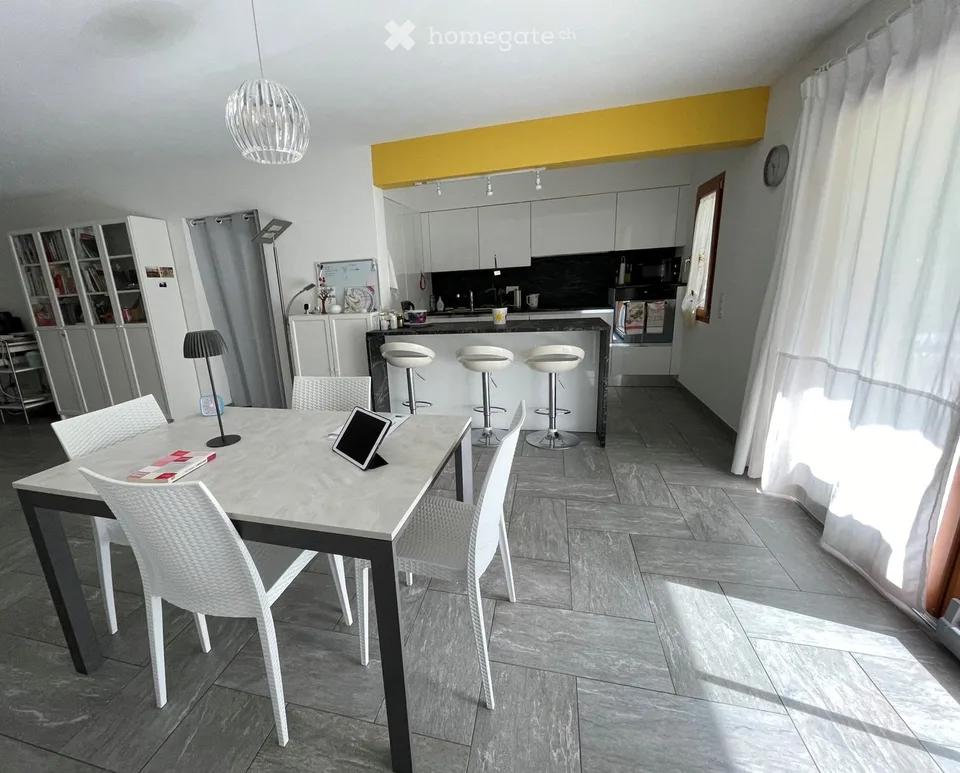 Wohnung 3.5 Zimmer in Cama - ab Mitte November frei – Foto 2 von 5