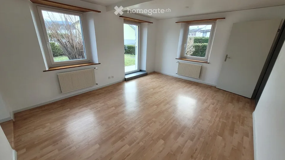 Zu vermieten - 3,5-Zimmer-Wohnung mit Garten in Courroux – Foto 3 von 5