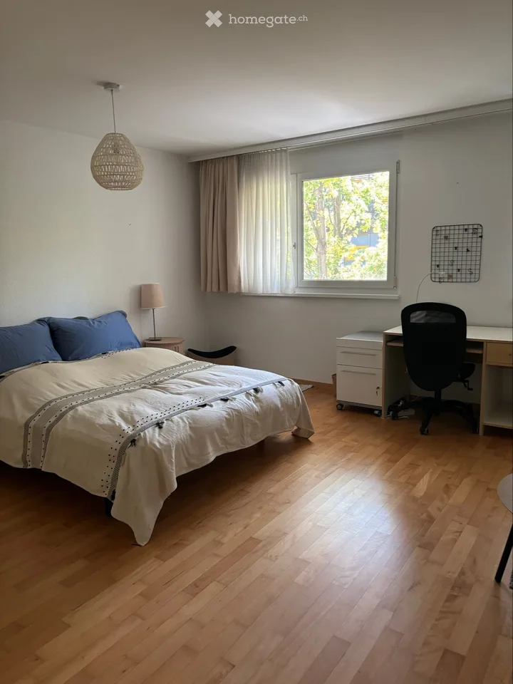 Zimmer und eigenes Badezimmer zur Miete – Foto 3 von 4