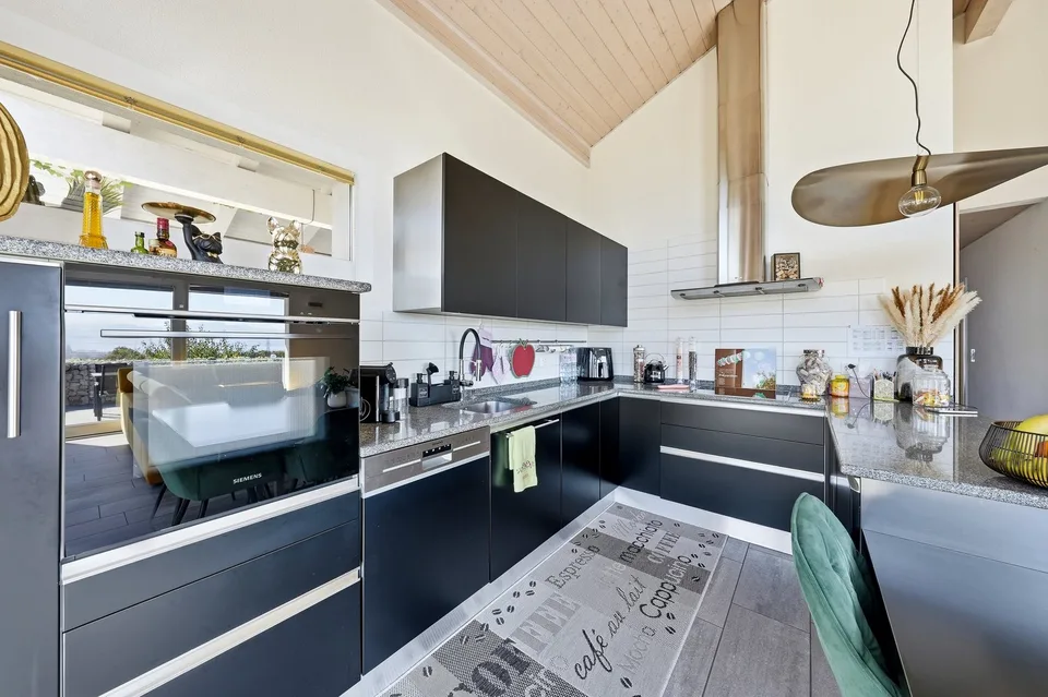 A 10 min de Lausanne - Villa individuelle avec vue sur le lac et logement indépendant – photo 7 sur 12