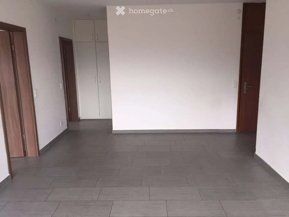Mietwohnung 3.5 Zimmer renoviert in Massagno. Option: möbliert – Foto 4 von 5