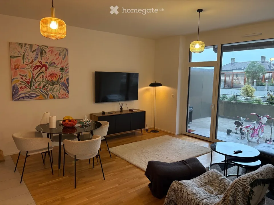 Charmantes 3.5 Zimmer voll möbliert und ausgestattet – Foto 3 von 5