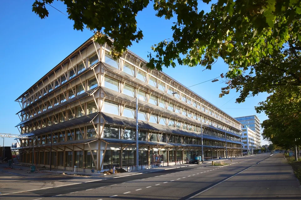 ALL Basel – Where Labs Go Next. Last Spaces Available. – photo 15 of 17