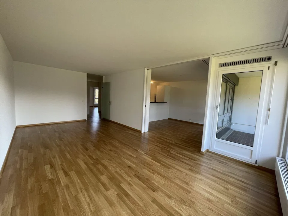 2.5-Zimmerwohnung mit unverbaubarer Aussicht – Foto 5 von 10