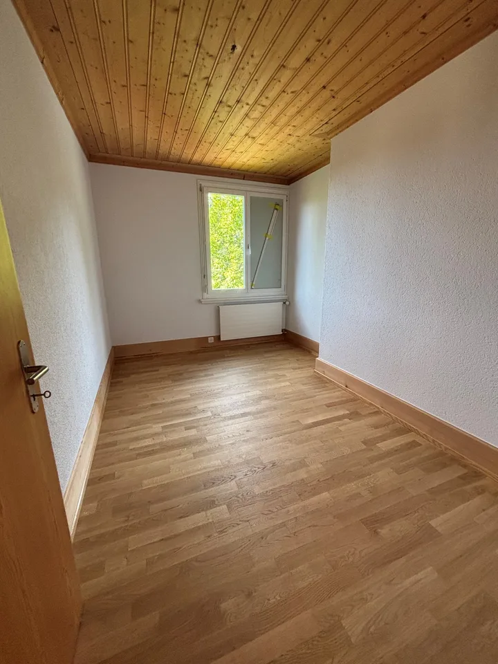 Charming 3.5-room apartment in Trubschachen – photo 3 of 9