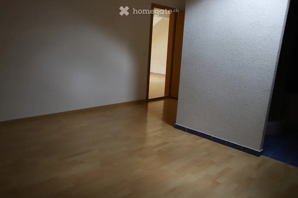 3.5 Zimmer Dachwg 3 Min Bahnhof, 10 Min Schule, 2 Min Volg – Foto 7 von 18