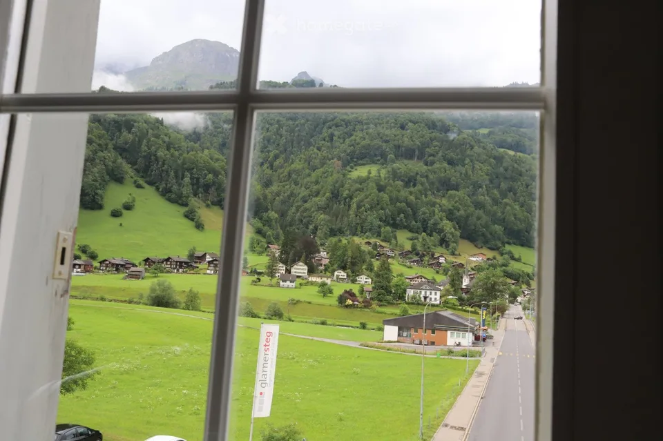 3.5 Zimmer Dachwg 3 Min Bahnhof, 10 Min Schule, 2 Min Volg – Foto 3 von 18