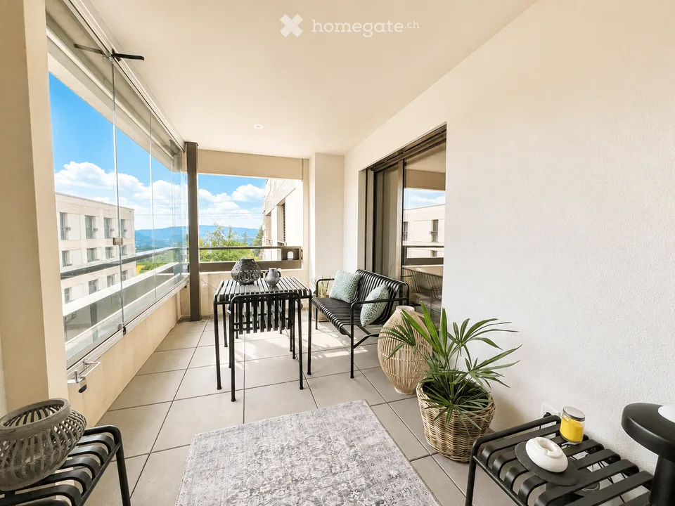 Moderne, grosse 2½-Zimmer-Wohnung (ab 1.12.2026 oder nach Vereinbarung) – Foto 2 von 10