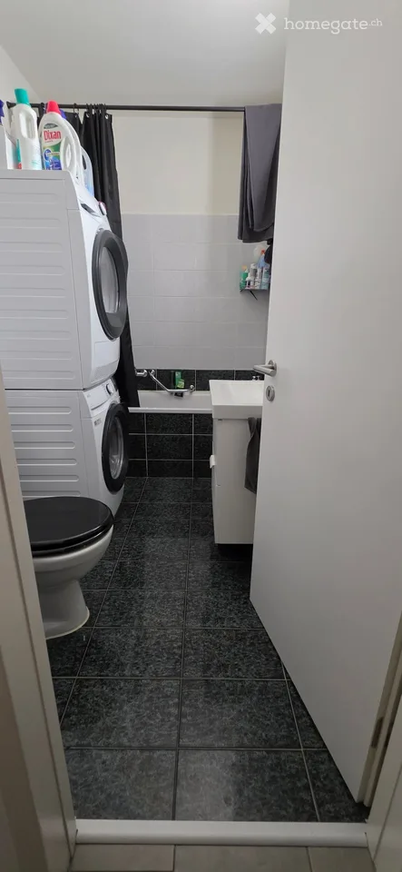 Dringendes Einziehen für 4.5 Zimmer in Locarno – Foto 4 von 4