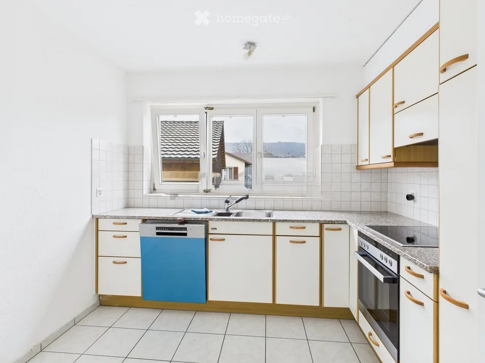Attraktive 3.5-Zimmer-Wohnung mit 79.3 m2 in Full-Reuenthal – Foto 2 von 5
