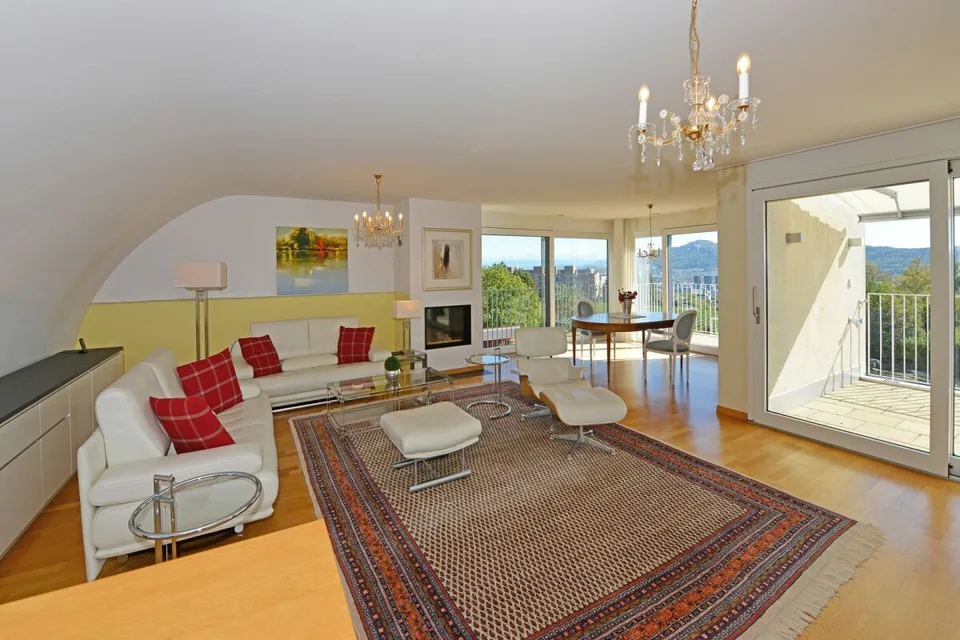 Exklusive 5.5-Zimmer-Attikawohnung am Hönggerberg mit Panoramablick – Foto 5 von 23