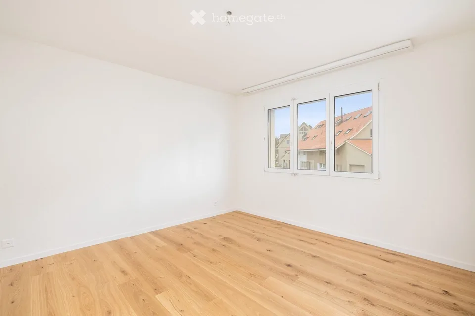 Stilvoll wohnen in Bassersdorf – hochwertige 3½-Zimmer-Wohnung mit Balkon – Foto 4 von 8