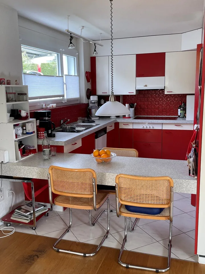 Maison unifamiliale indépendante dans un emplacement de rêve avec vue sur les montagnes! – photo 5 sur 8