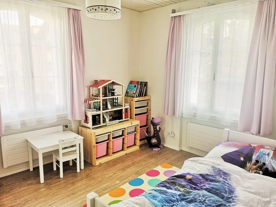 4½-Zimmerwohnung im Zweifamilienhaus – Foto 8 von 9