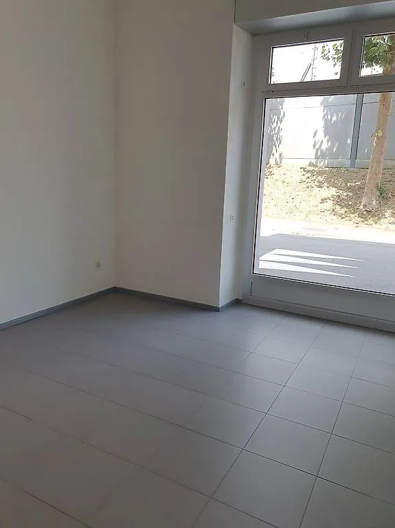 Gewerbefläche in Chiasso 60 m² – Foto 3 von 3
