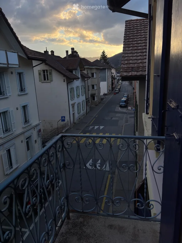 Wohnung mit 3,5 Zimmern im letzten Stock mit Balkon – Foto 5 von 5