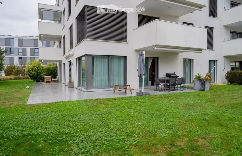 Wohnung 4,5 Zimmer mit privatem Garten – Foto 4 von 4