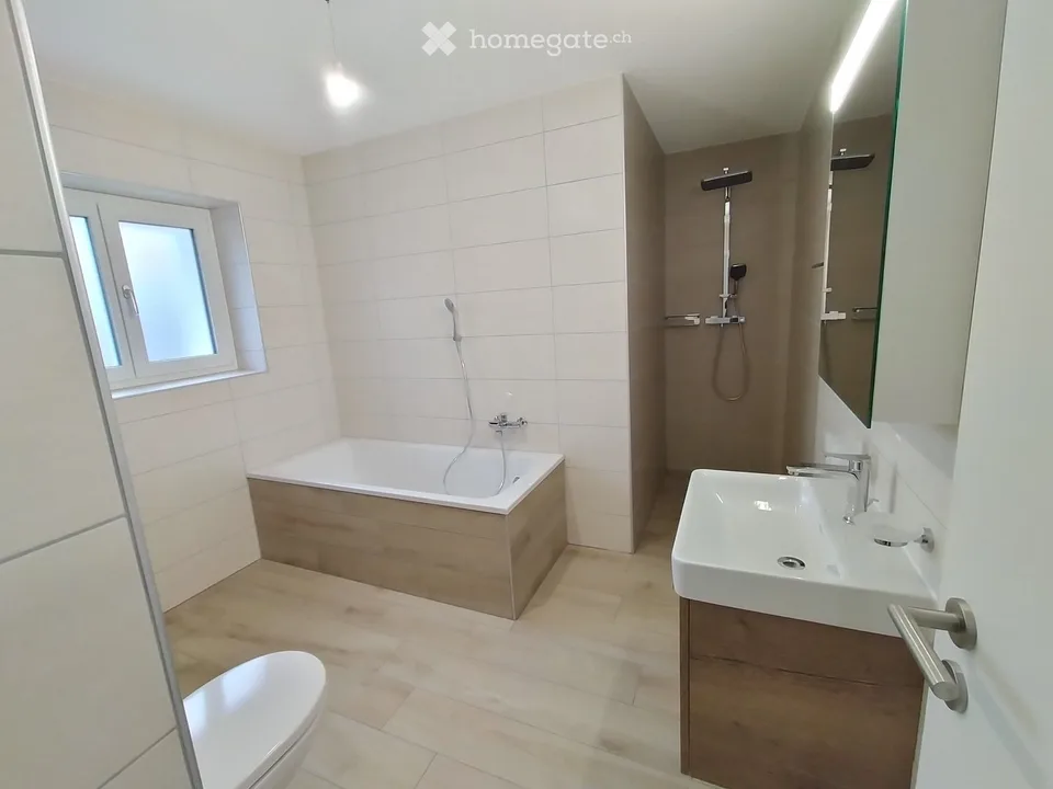 Wohnung 3.5 Zimmer zur Miete in Courroux, große Terrasse – Foto 4 von 5