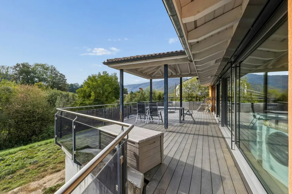 Eine wunderschöne Villa im mediterranen Stil mit zwei Wohneinheiten. – Foto 9 von 13