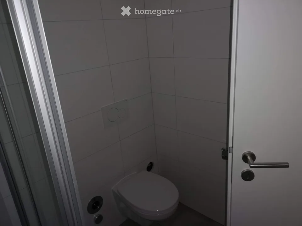 Studio mit Balkon und innerer Parkplatz in Chavornay – Foto 4 von 4