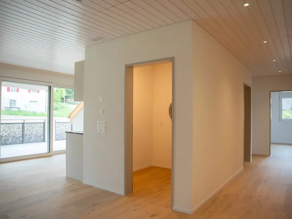 New, sunny attic apartment with high-quality construction standards – photo 4 of 18