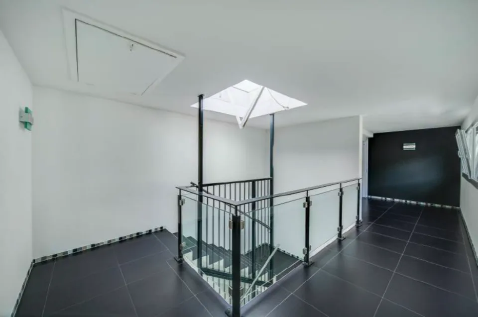 Stunning 4.5 room appartment in the city center of Montreux – photo 12 of 12