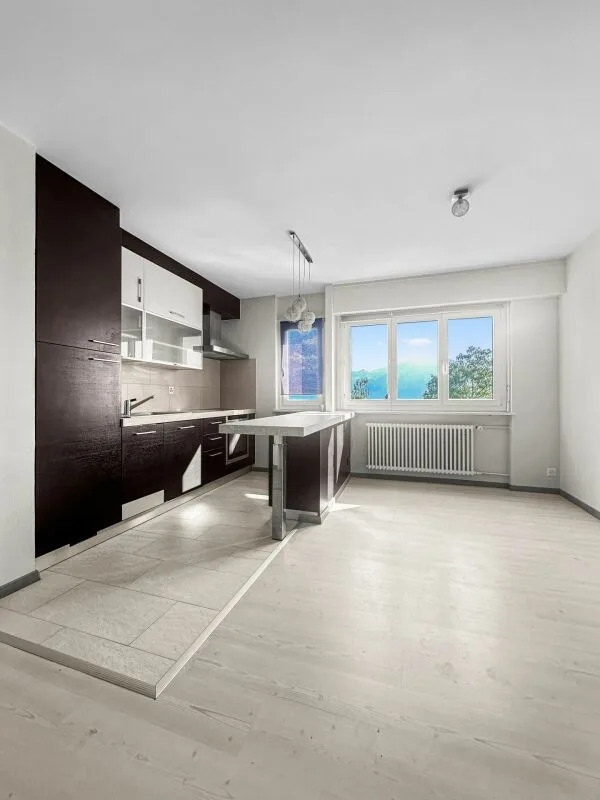 2.5 room appartment with stunning lake view – photo 4 of 8