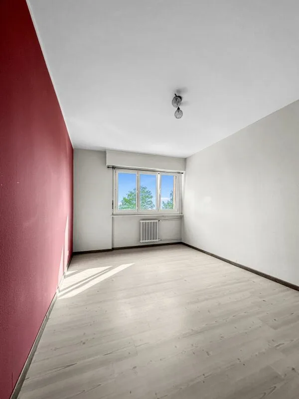 2.5 room appartment with stunning lake view – photo 7 of 8