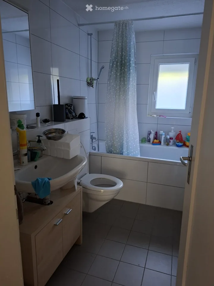 4.5 Zi-Wohnung in Glarus – Foto 5 von 5