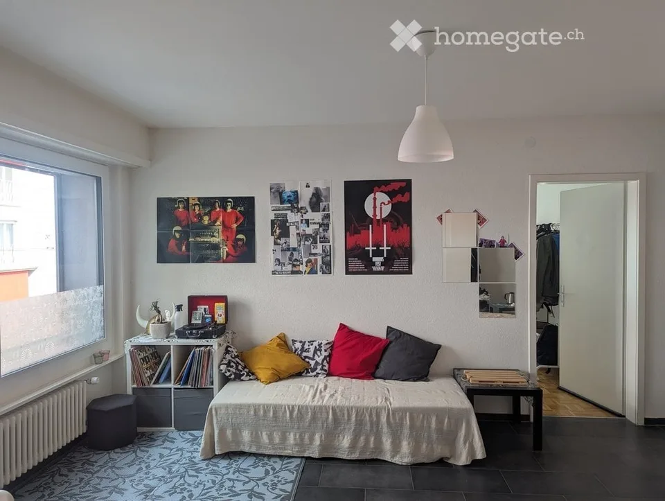 Zweizimmerwohnung, die zuvor in der Innenstadt renoviert wurde – Foto 3 von 3