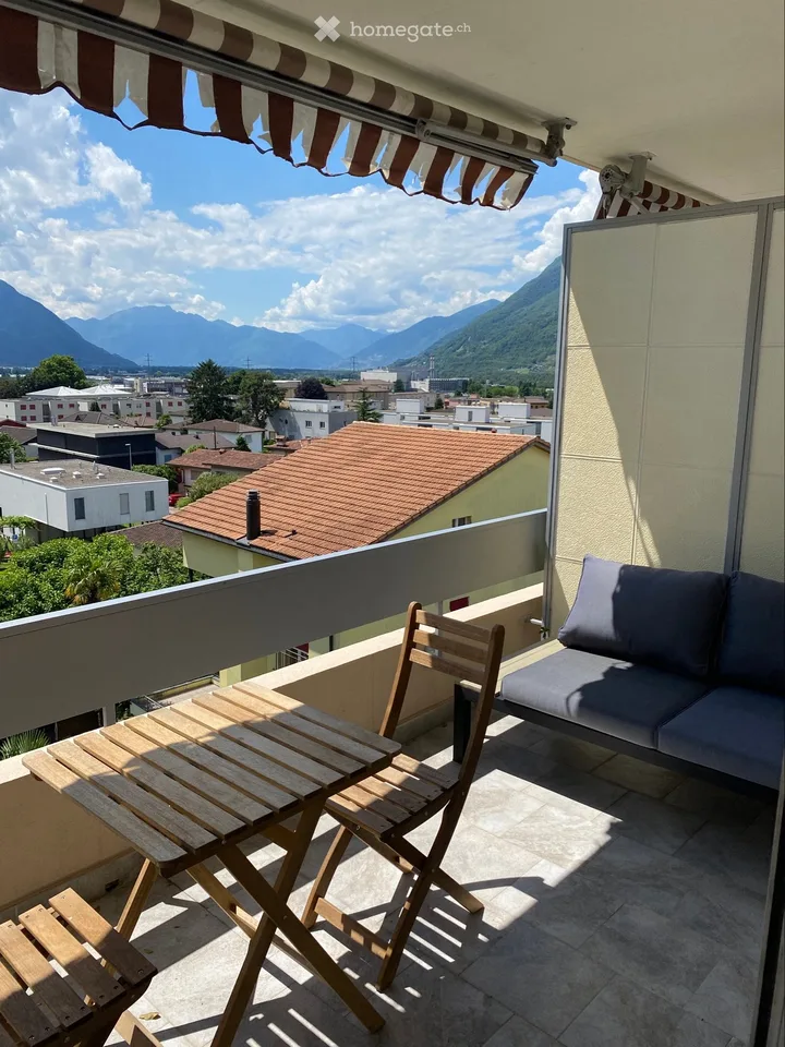 Helles Einzimmerapartment in Giubiasco mit Subentante – Foto 5 von 5