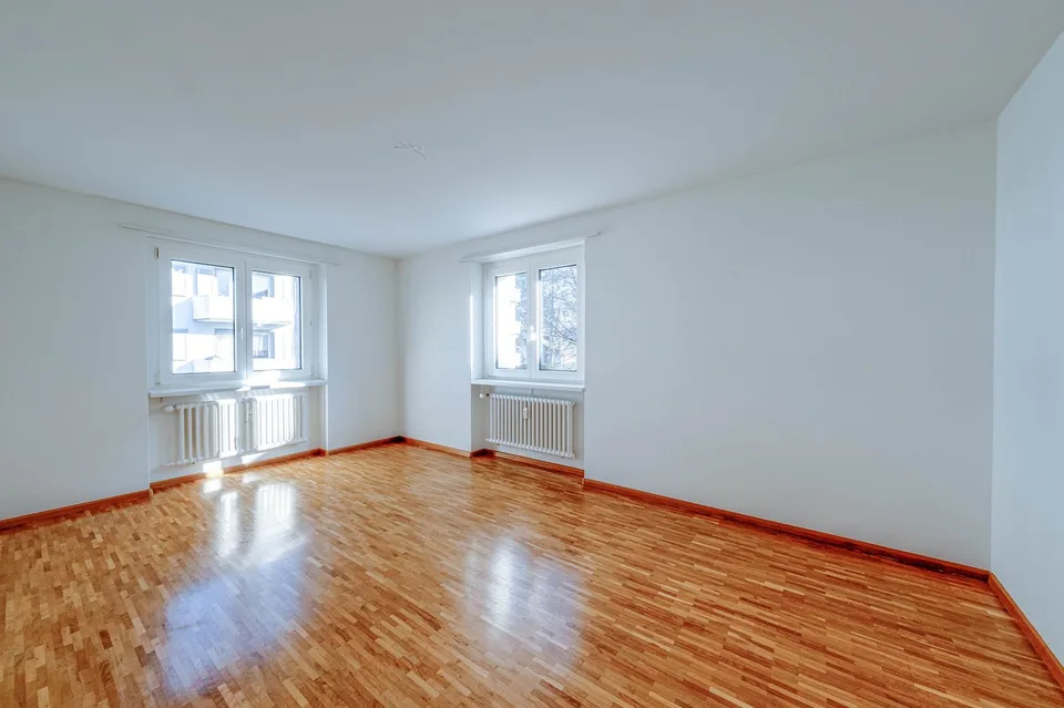 Schöne 3 Zimmerwohnung in gepflegter Liegenschaft – Foto 2 von 8