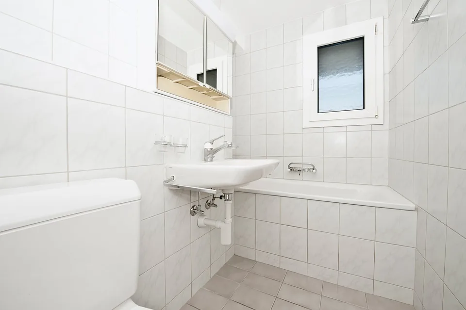 Schöne 3 Zimmerwohnung in gepflegter Liegenschaft – Foto 7 von 8