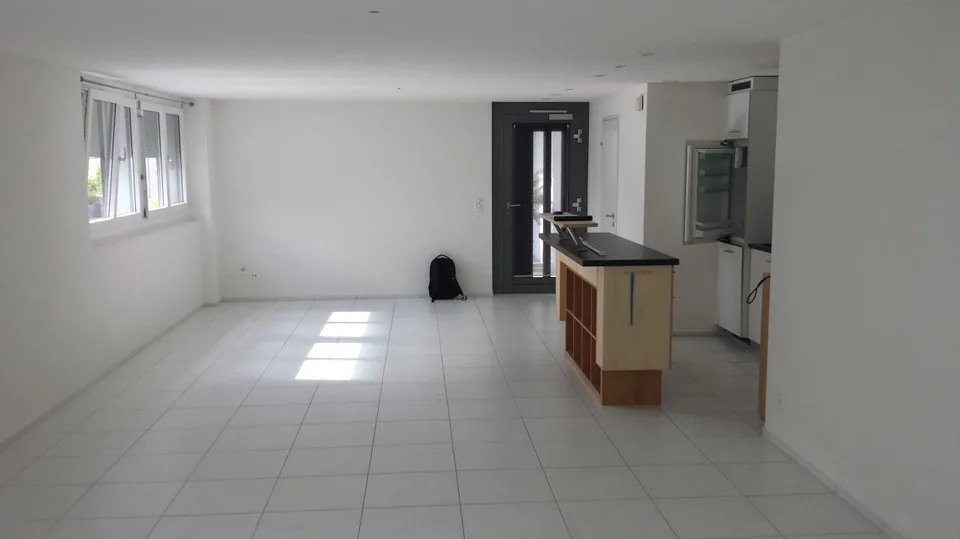 schöne 1-Zimmer-Studio im EG in gepflegter Liegenschaft – Foto 2 von 6