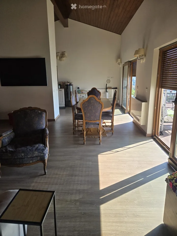 Schönes 4.5-Zimmer-Apartment mit Seeblick auf den Comer See ab Januar 2027 – Foto 11 von 13