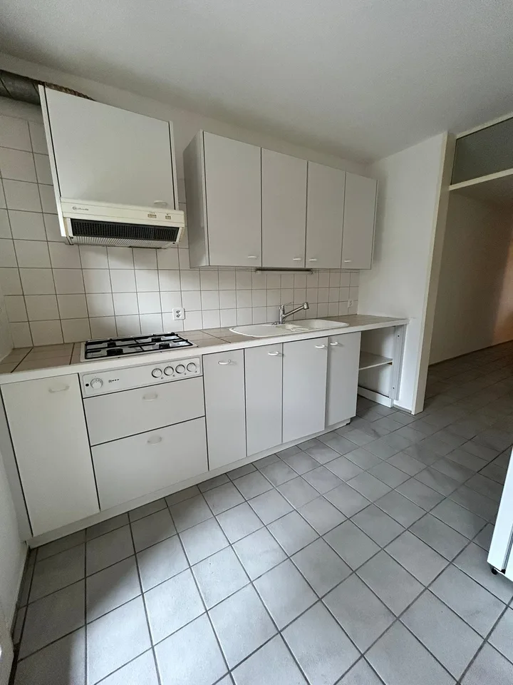 Charmante 2.5-Zimmer-Gartenwohnung in Riehen – Foto 5 von 15