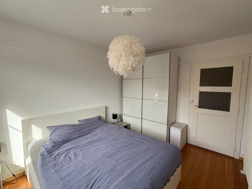 Zweieinhalb-Zimmer-Wohnung mit Balkon in der Altstadt Vevey – Foto 4 von 9