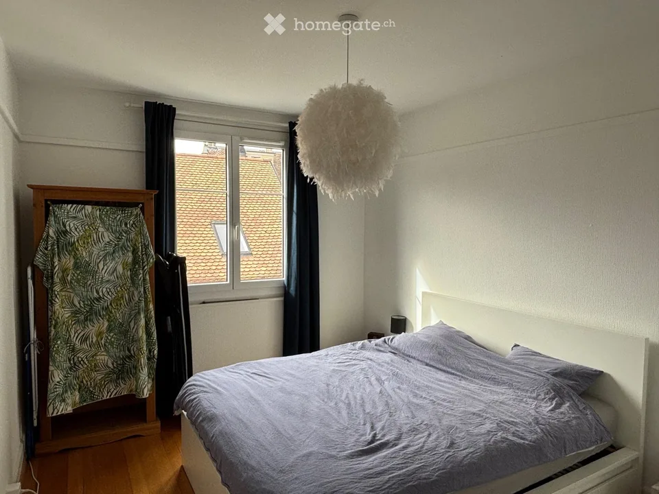 Zweieinhalb-Zimmer-Wohnung mit Balkon in der Altstadt Vevey – Foto 3 von 9