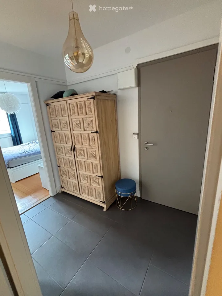 Zweieinhalb-Zimmer-Wohnung mit Balkon in der Altstadt Vevey – Foto 6 von 9