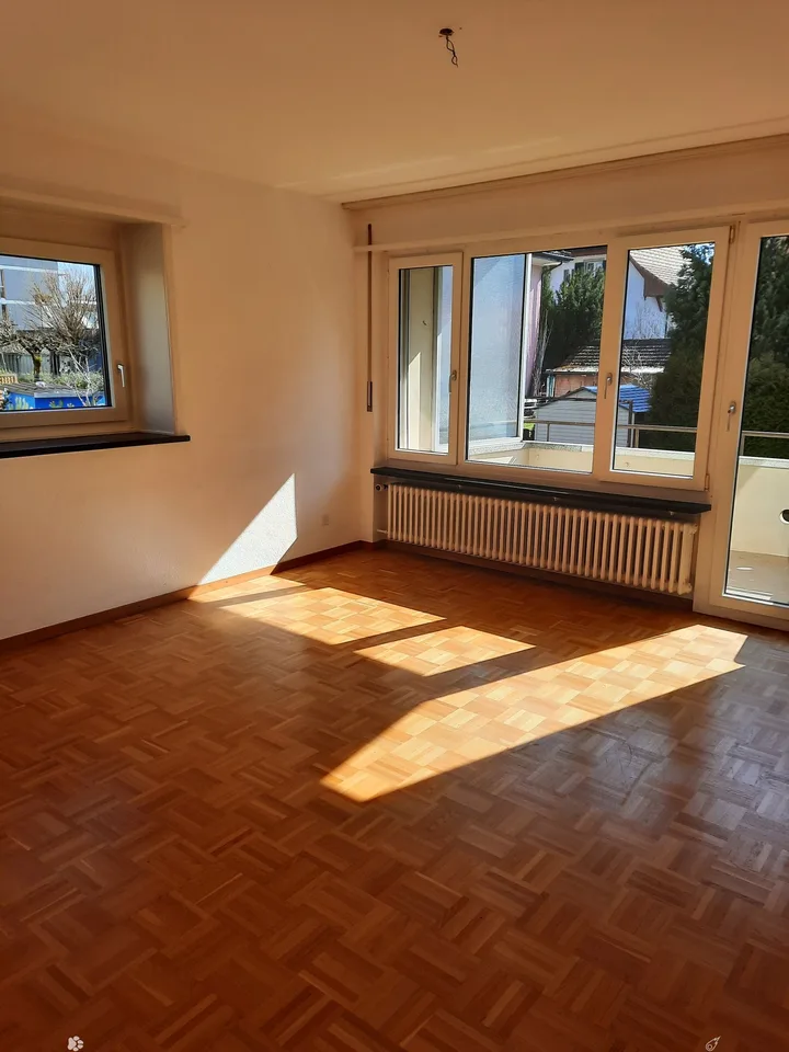 3-Zimmerwohnung am Erguelweg 12 in Biel – Foto 3 von 8